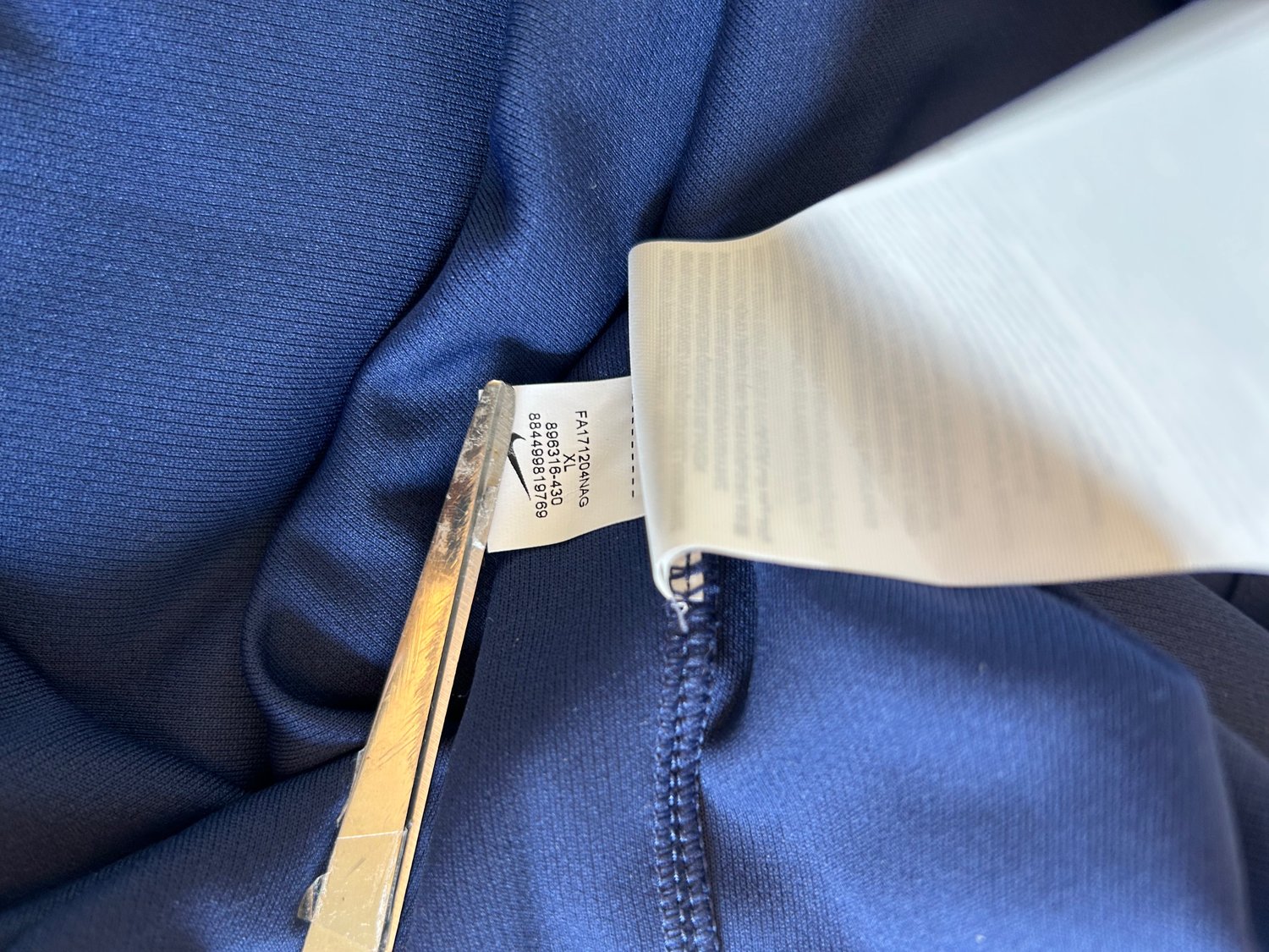 Image of NEW Tottenham “DEMBELE 19” 2017/18 Away Shirt + PL patches (XL) 