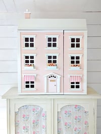 Image 1 of VILLA BLOSSOM PINK (amueblada)