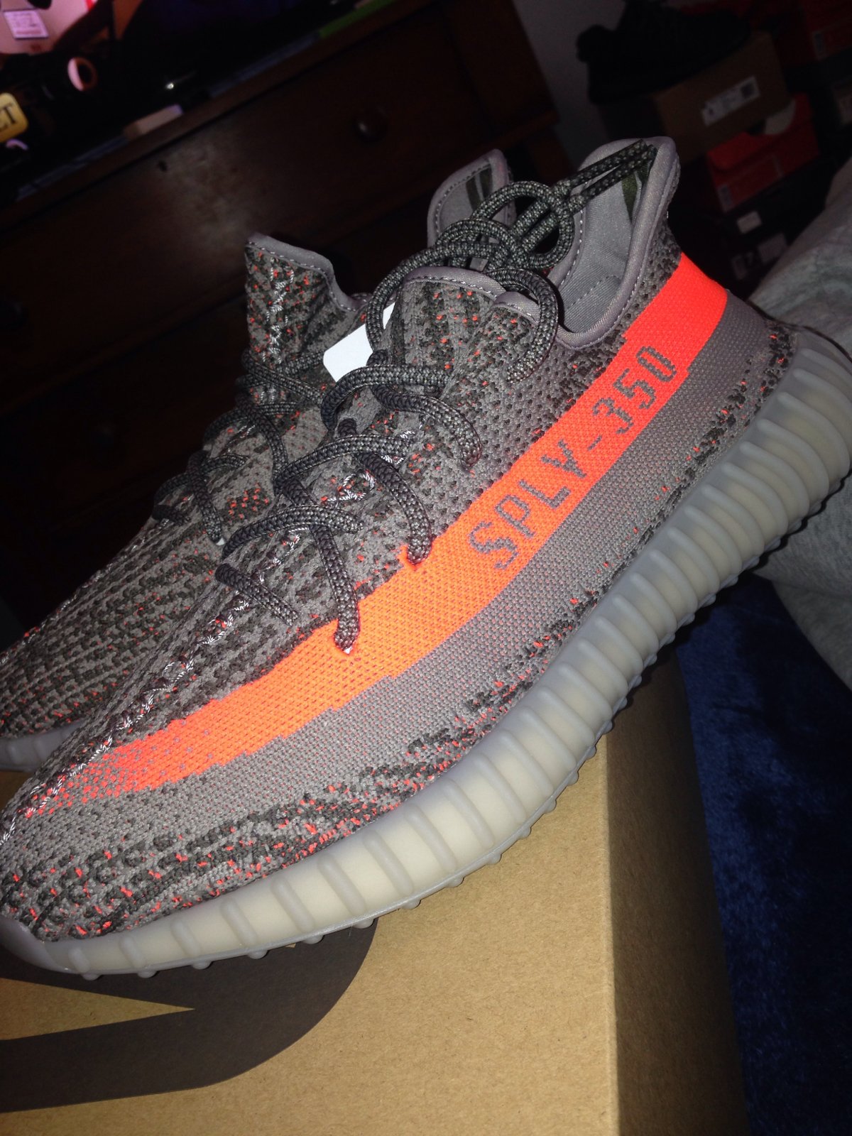 Image of Yeezy 350 Boost V2 Size US 9.5