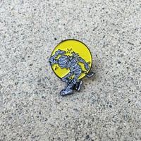 Guest Pin! Mummy by Kavin Cook