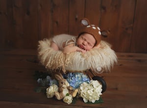 Image of Round Curly Felted Blanket - MORNING LATTE
