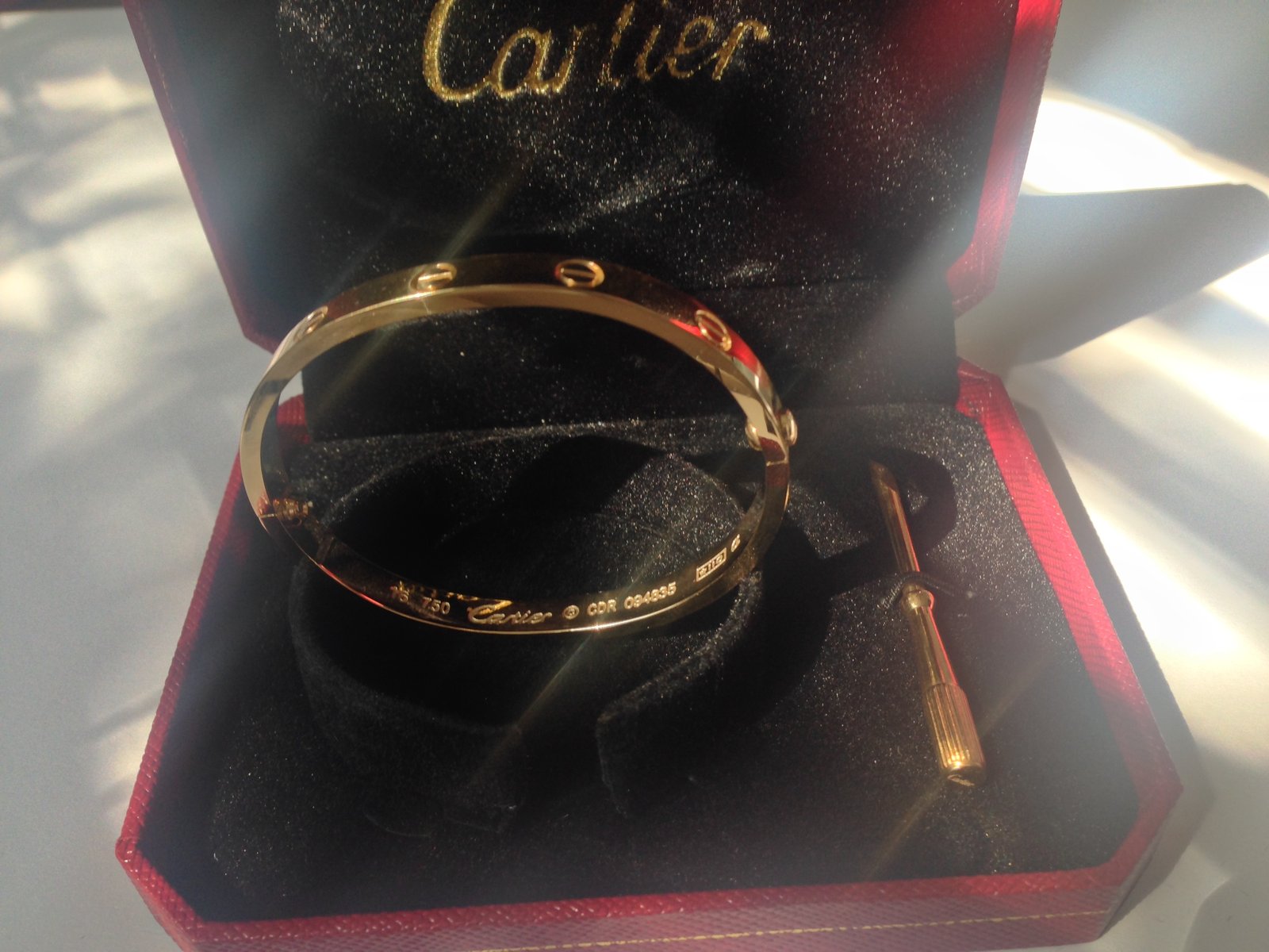 ecrater cartier love bracelet