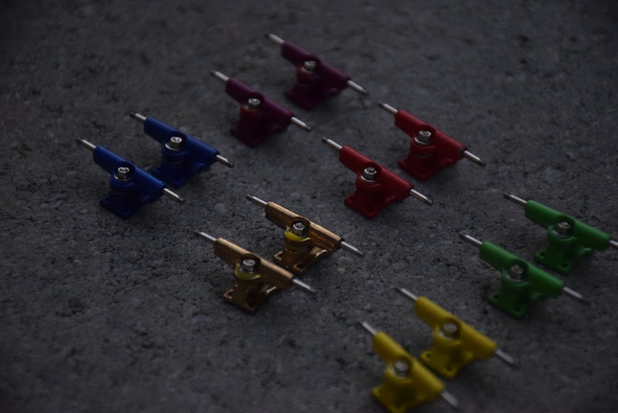 Image of Raffy trucks 32mm (spacers)