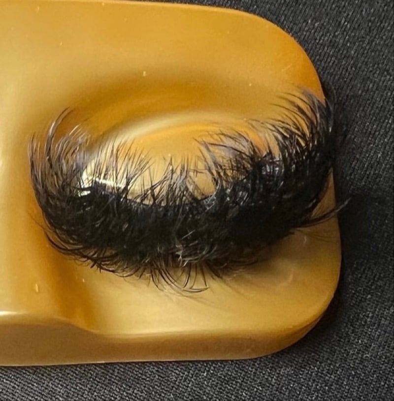 Image of Custom lash strips Volume