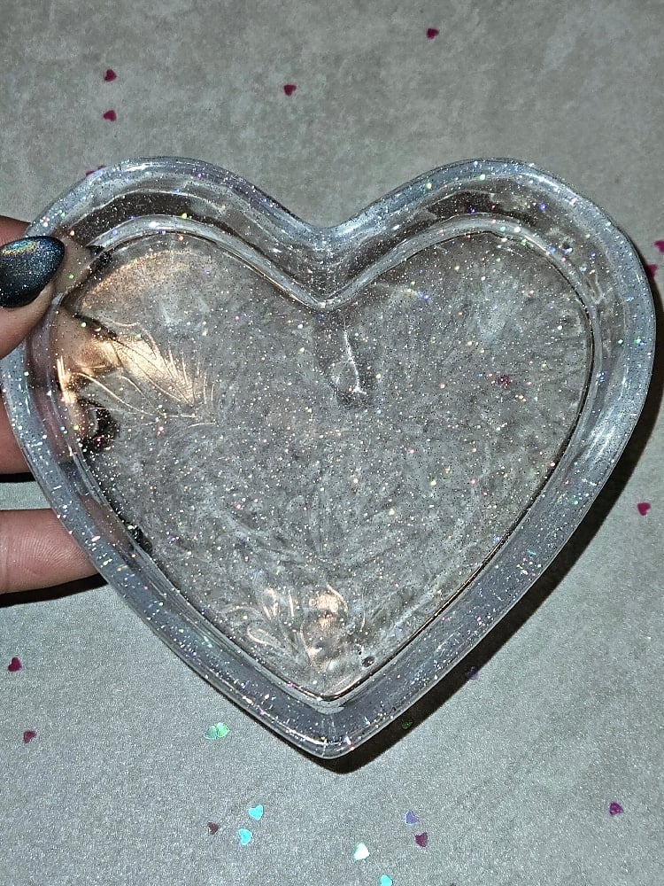 Image of 90's Inspired Clear Sparkle Heart Trinket Tray