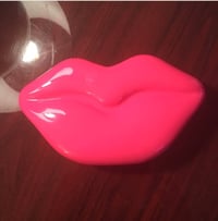 Image 2 of Hot Pink Heart Clutch
