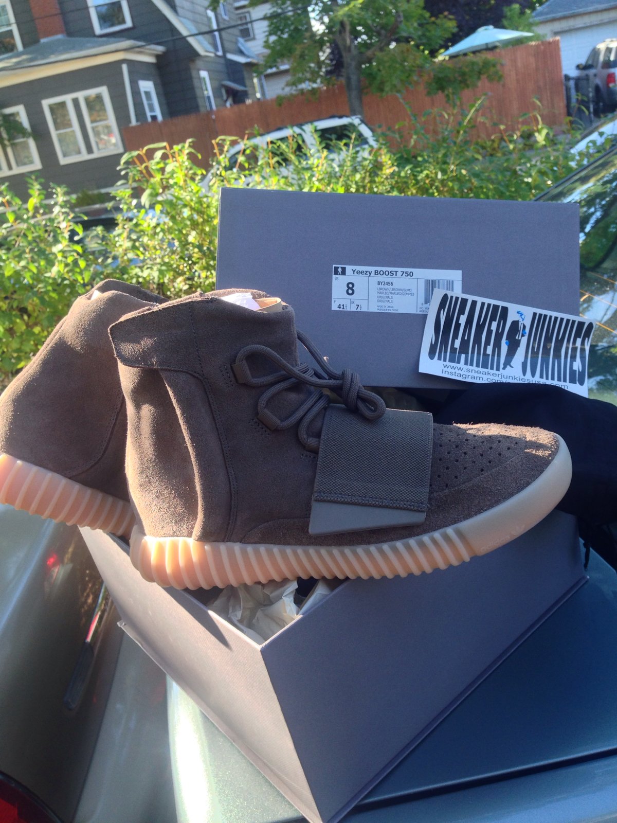Yeezy Boost 750 Chocolate Brown Gum Size 8