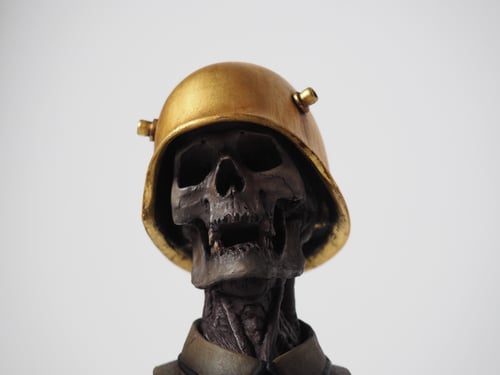 Image of Golden Helmet Skull