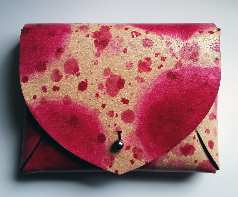 Image of *RESERVED* Stitchless + Glueless Vegetable Tanned Leather Wallet - Red splatter/Pink contrast