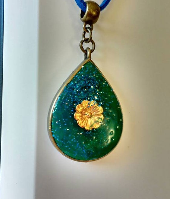 Image of Green Teardrop Pendant