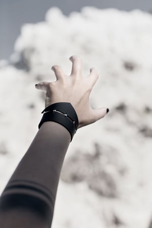 Image of AUMORFIA - LIBERTA SPHERES_TRNGL CUFF