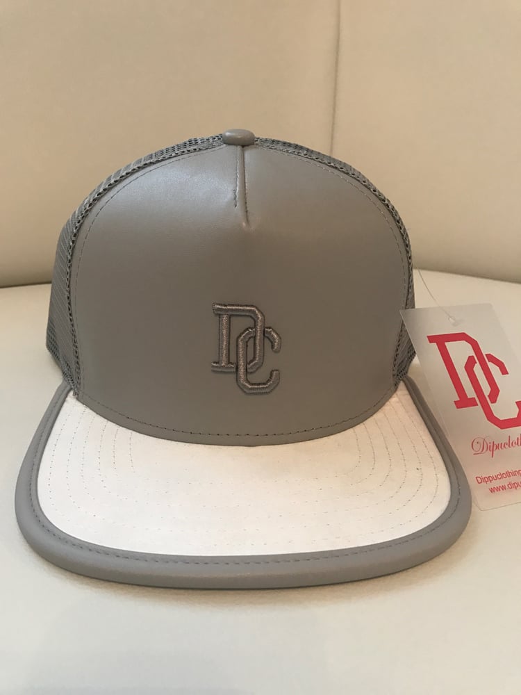 Image of Trucker Hats SnapBack DC6