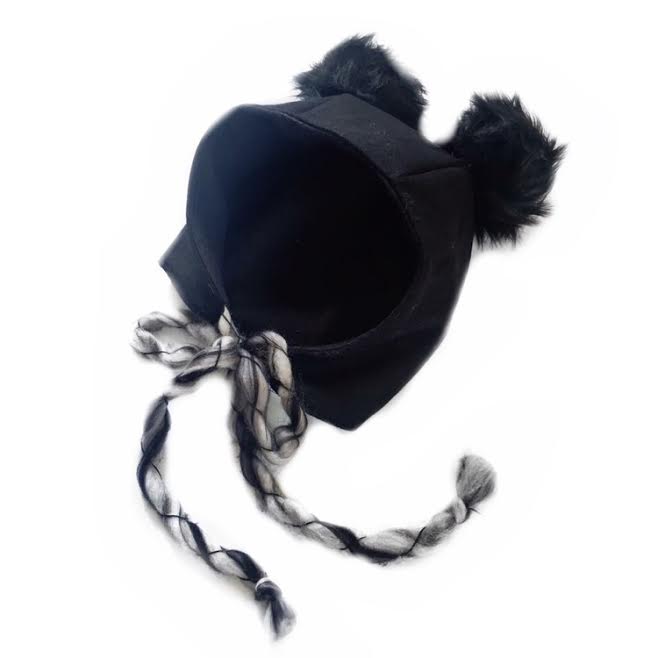 Image of Black Wool Pom Bonnet
