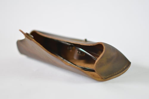 Image of Handmade Genuine Natrual Leather Sunglasses Holder, Glasses Case, Sunglasses Organizer F01