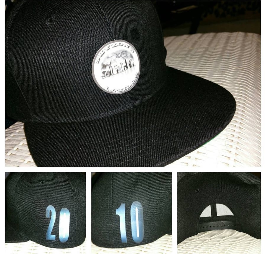 Image of SKYZONE.SOCIETY BLACK/WHITE/ROYAL SNAPBACK