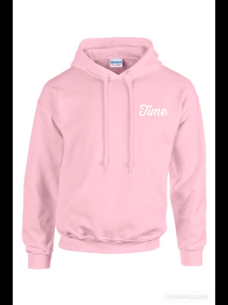 gildan light pink hoodie