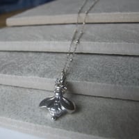 Image 2 of Queen Bee