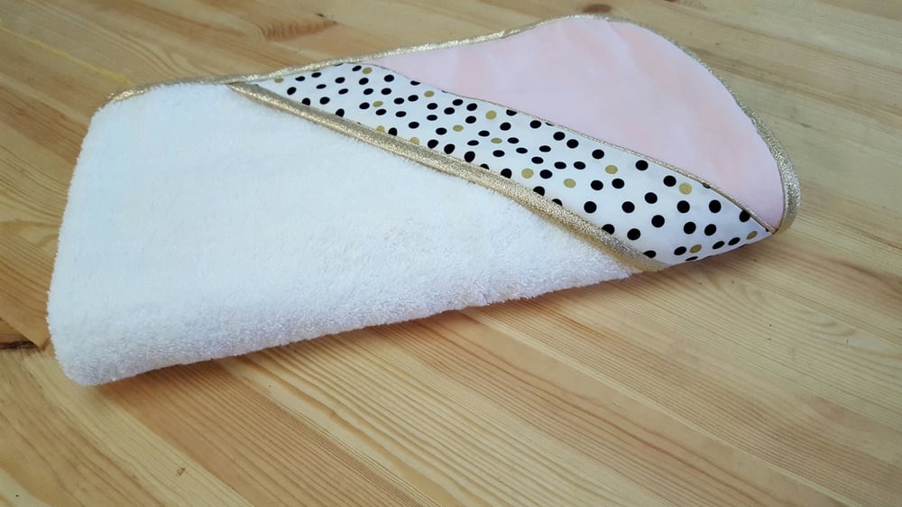 Sur Commande Cape De Bain Bebe Personnalisable Lilyeandco