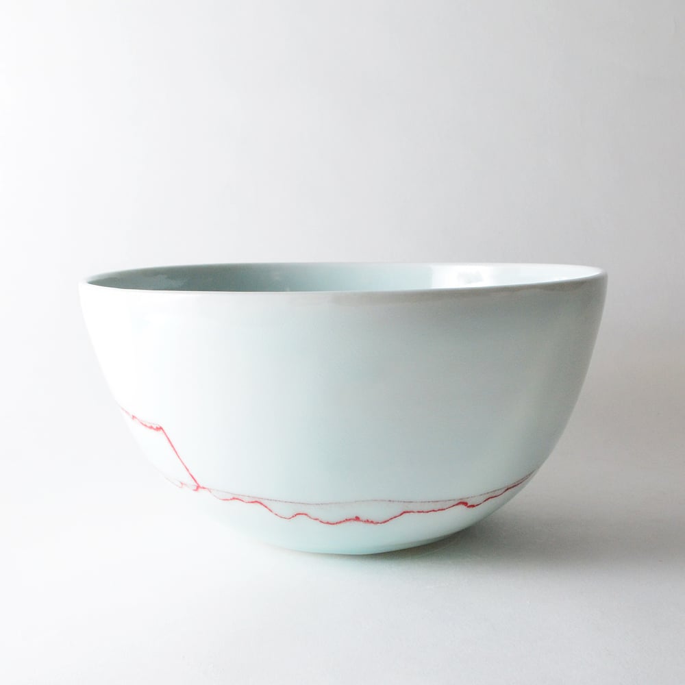 Image of deep serving bowl