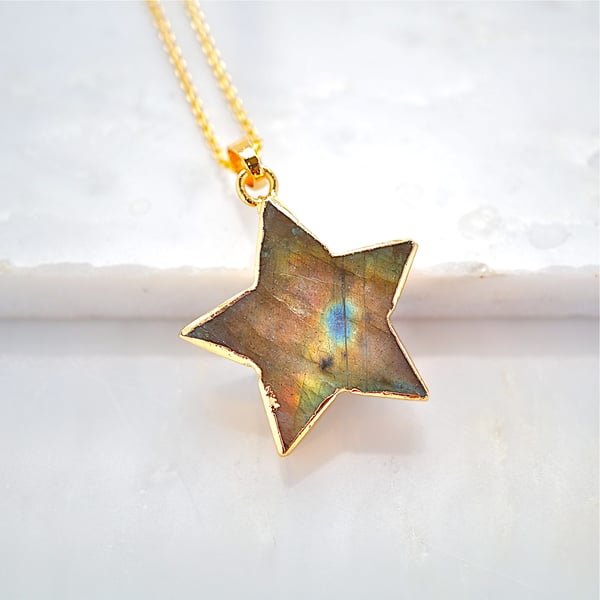 Image of Labradorite star pendant