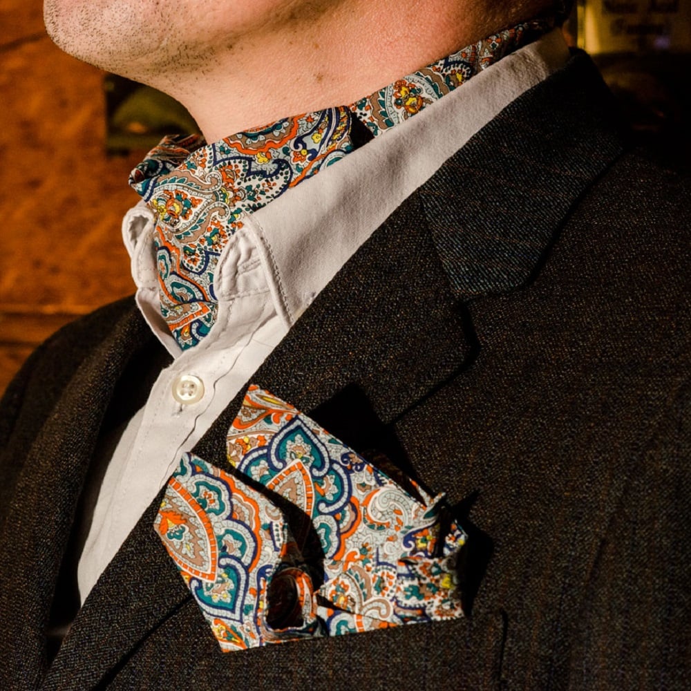 Image of Gents Paisley Liberty Print Cravat and Pocket Square
