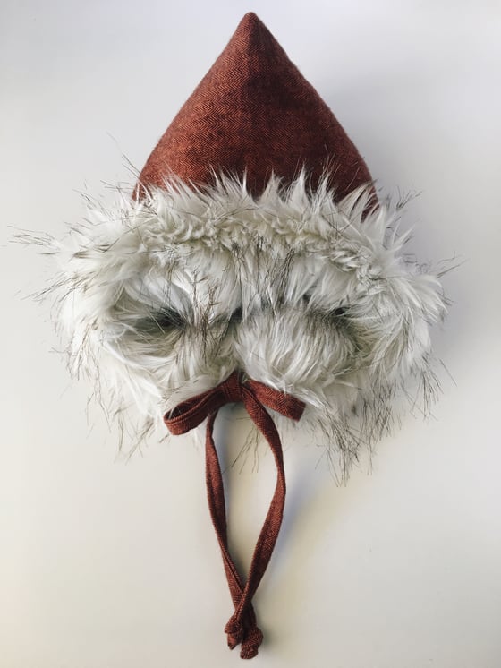 Image of Winter Bonnet in Russet