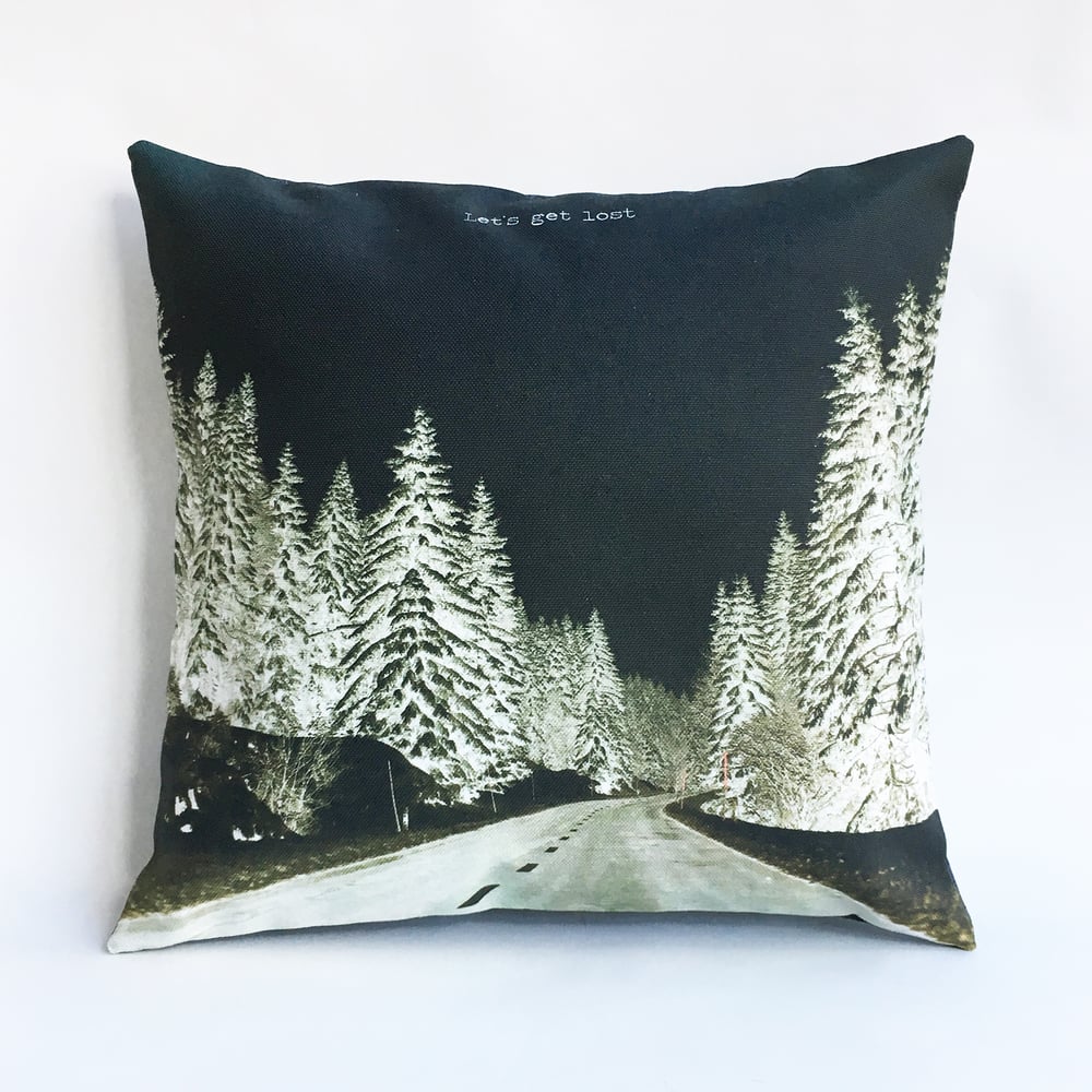 Image of PINES NIGHT