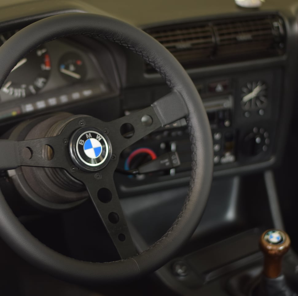 Image of BMW / VW / Alpina / Porsche Logo Horn Button