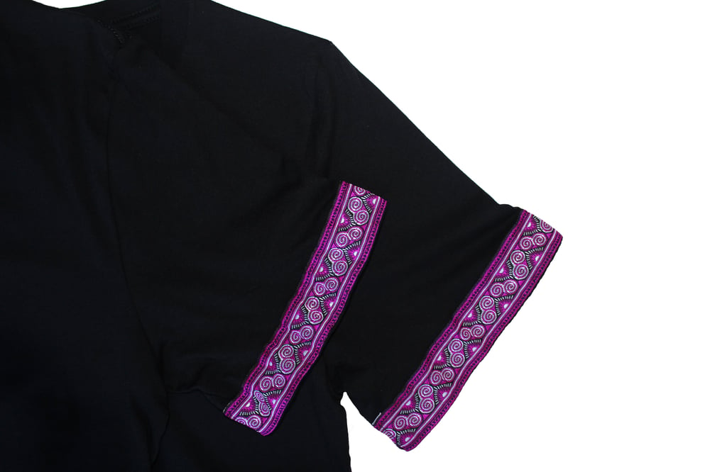 Image of "Roots & Culture" Tee (Magenta)