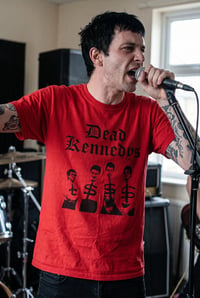 Image 3 of Camiseta Dead Kennedys