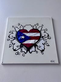 Image 2 of El Corazon - The Heart