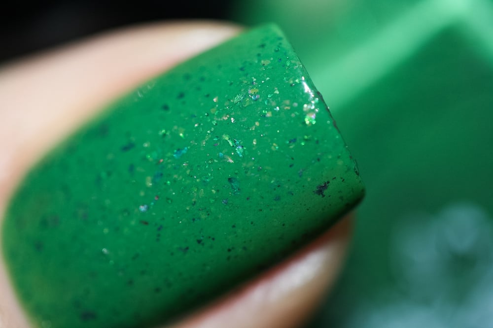 Image of ~Tangled Trees~ fern green crème w/pink shimmer and multichrome flakes!
