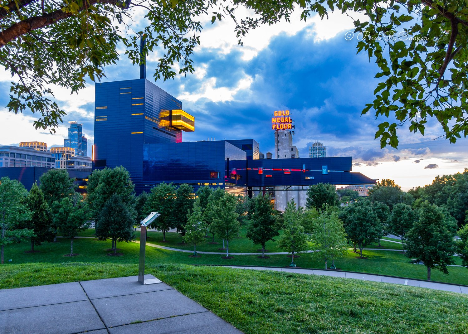 Guthrie Theater from Gold Medal Park