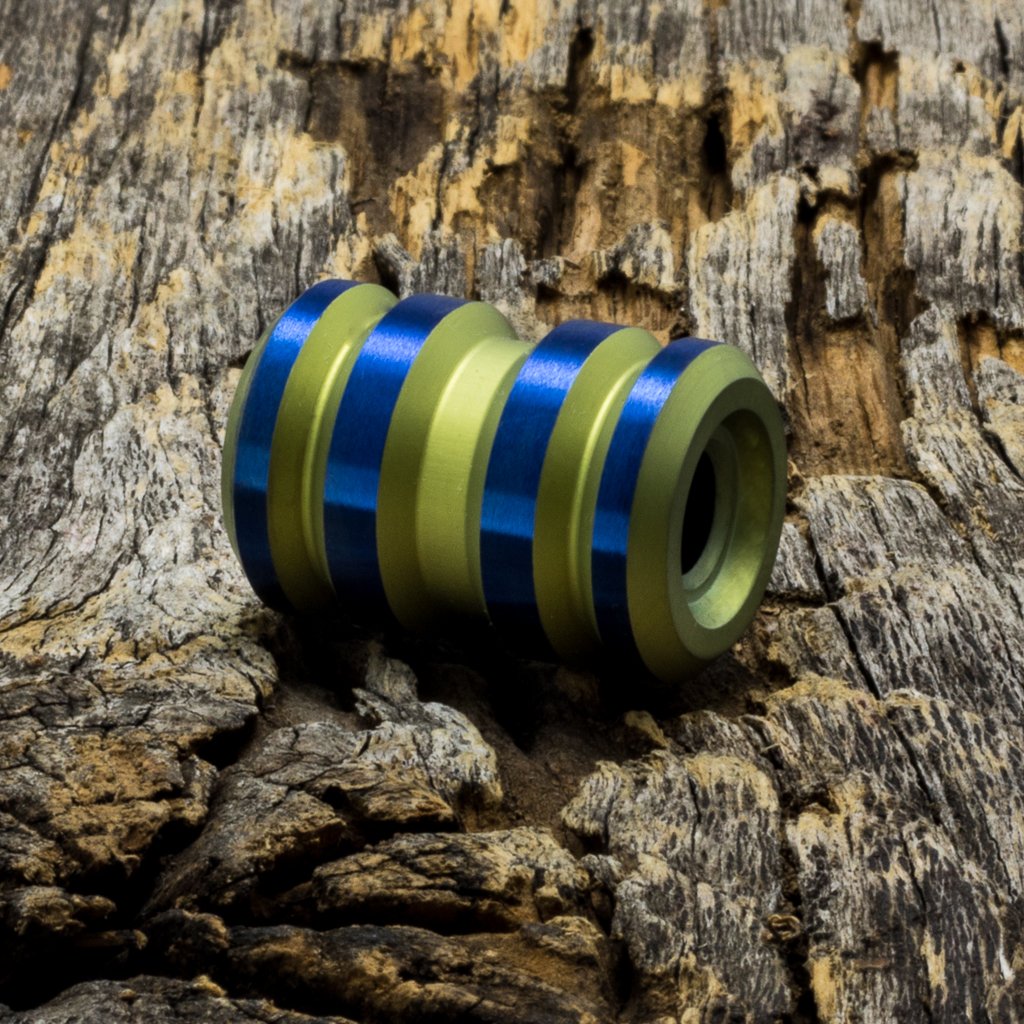 Image of Tank Yellow & Electric Blue Ti Bead #1