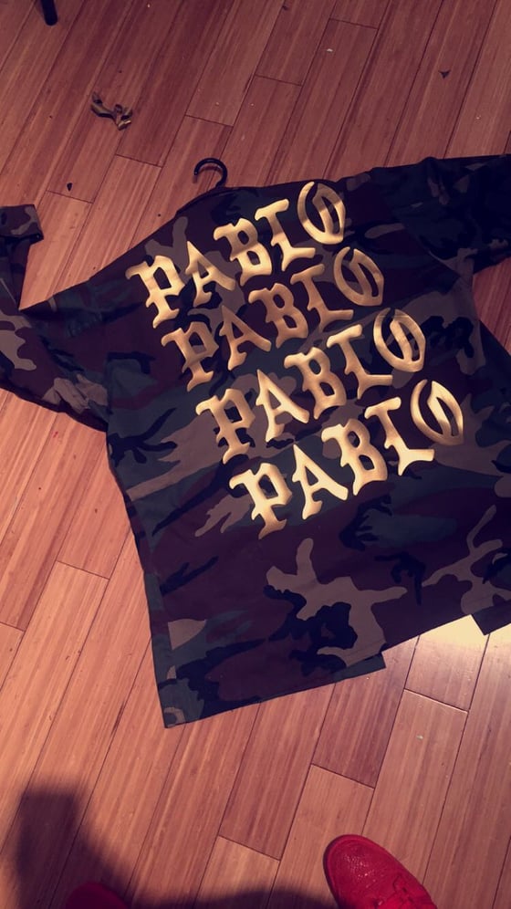 Image of Gold pablo