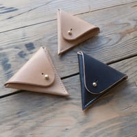 Image 2 of Triangle Coin Case