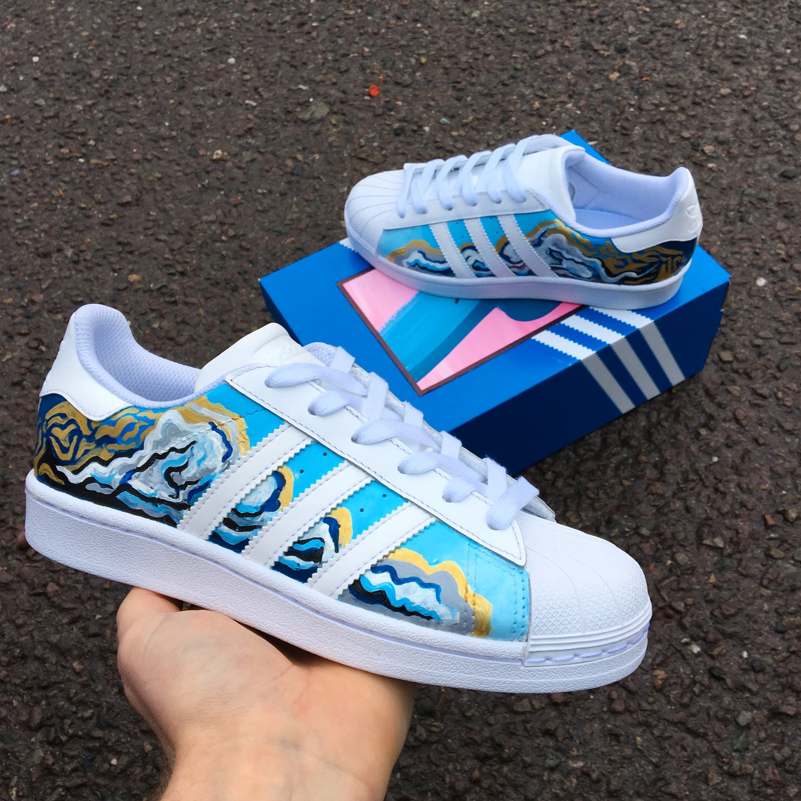 Adidas on sale superstar dragon