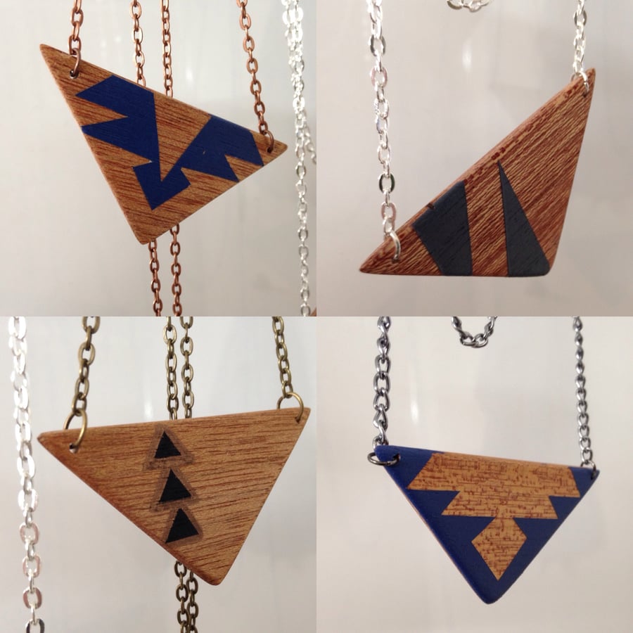 Image of Lila Wide Tri Necklace