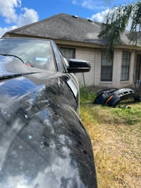 Image 3 of 2005-09 Mustang Fender Vents