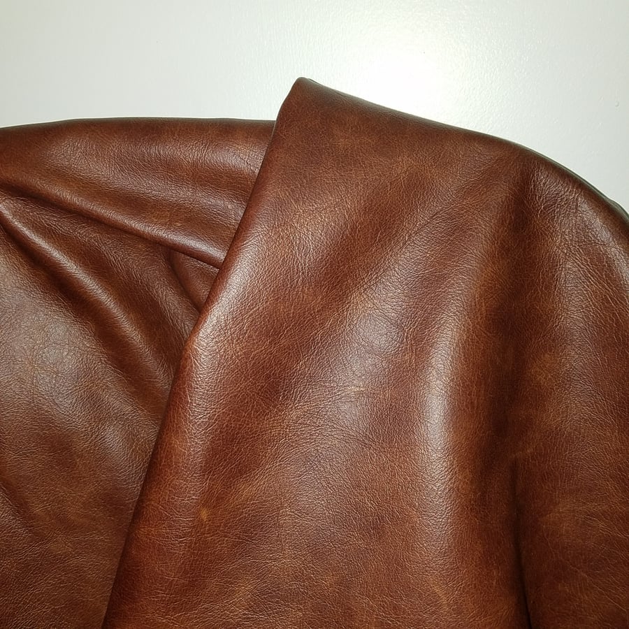 Image of Cuoio Tan 20 sq.ft "Old English" Cowhide Full hide Upholstery 2.5-3.0 oz