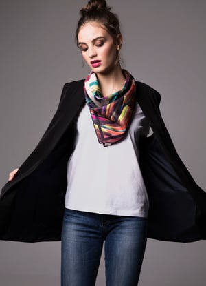 Image of PAÑUELO DE SEDA TRAZOS