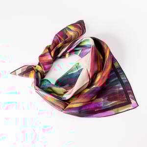 Image of PAÑUELO DE SEDA TRAZOS