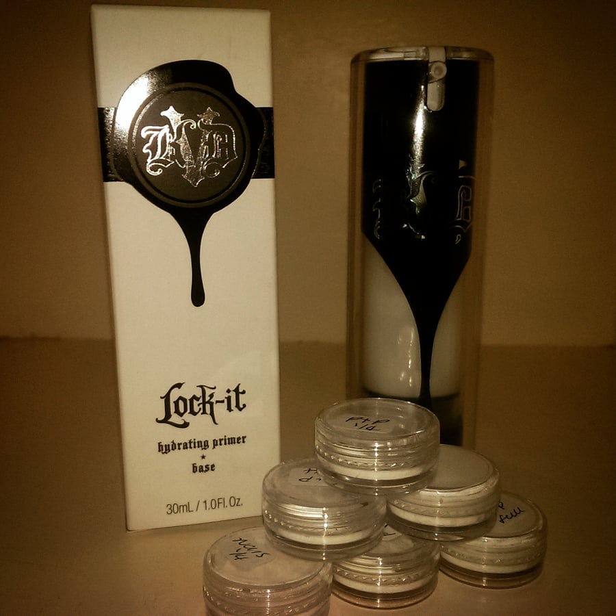 Image of KAT VON D - 'Lock-It' Hydrating Featherweight Face Primer