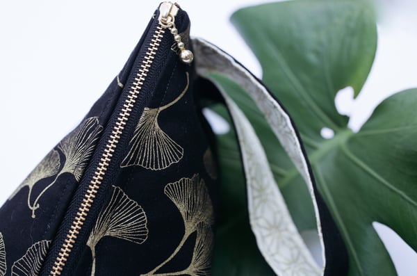 Image of BLACK & GOLD GINKGO LEAF MACHINE BACK