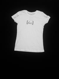 [her] (heart&soul tee)