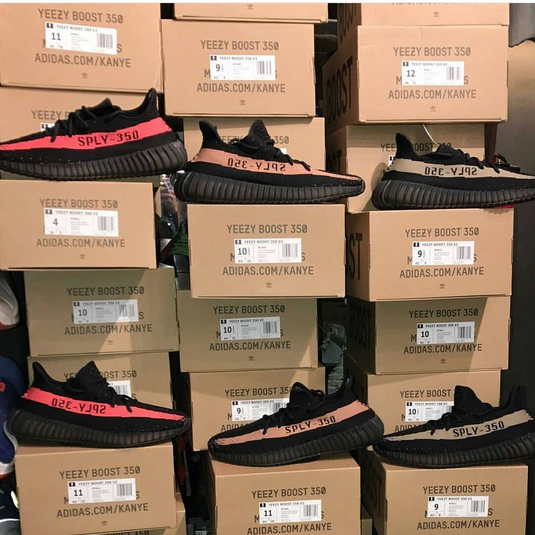 adidas yeezy 350 v2 color
