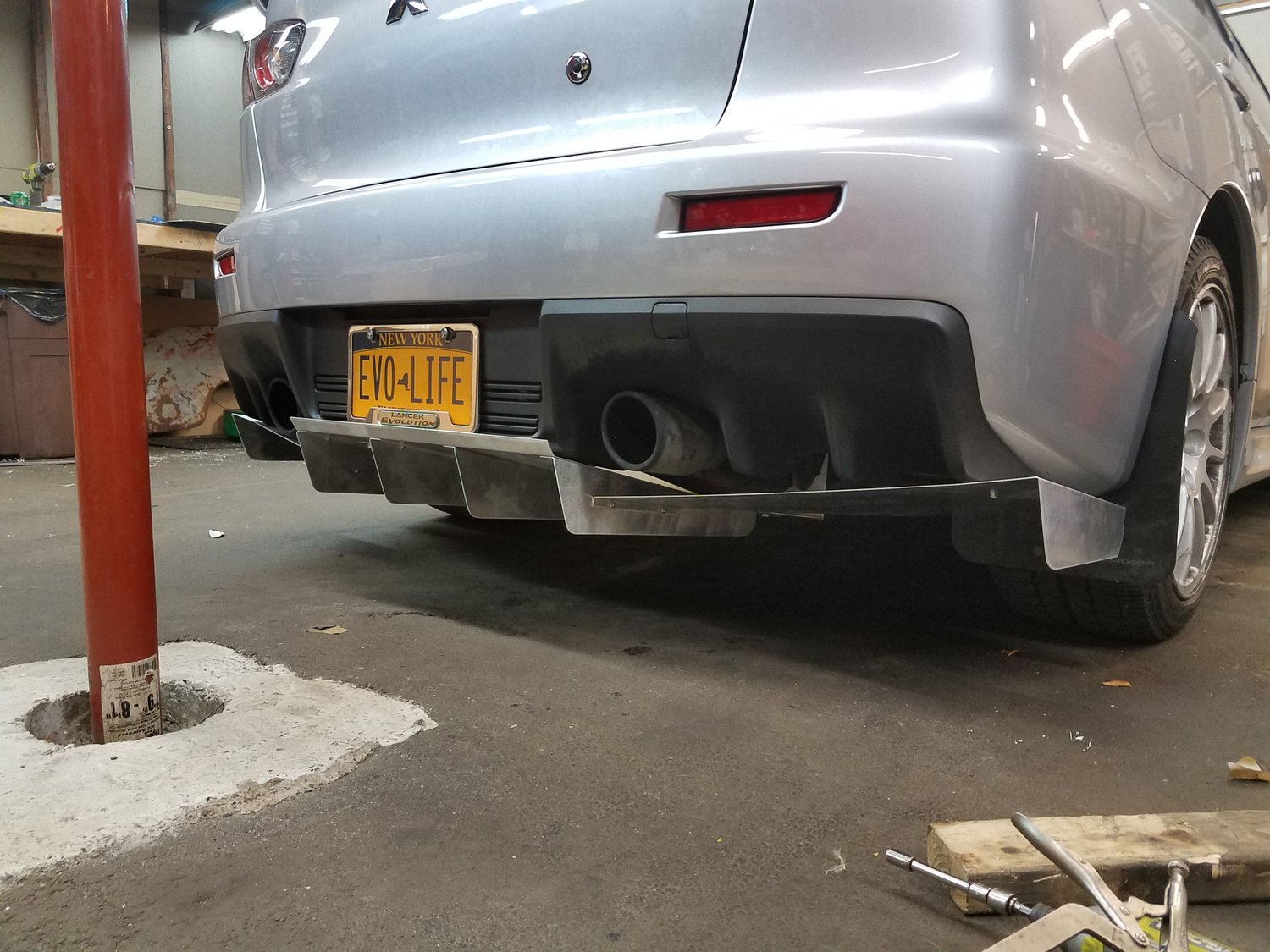 Evilsubiecustoms — EVO X rear diffuser