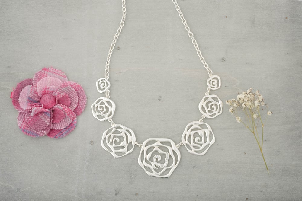 Image of Soft Silver Rose Necklace