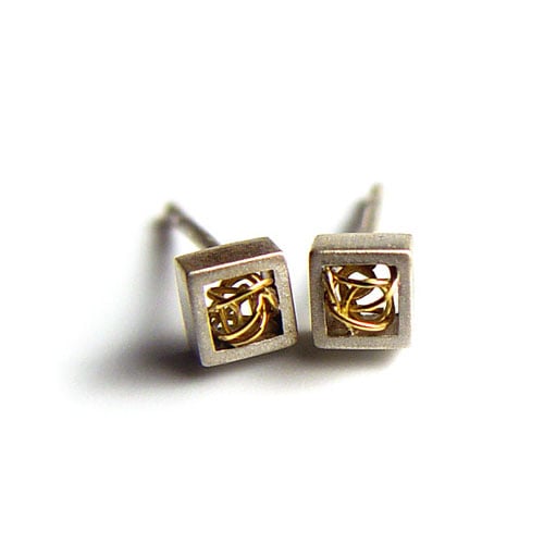 Image of Cubic Ear Studs With Woven Wire