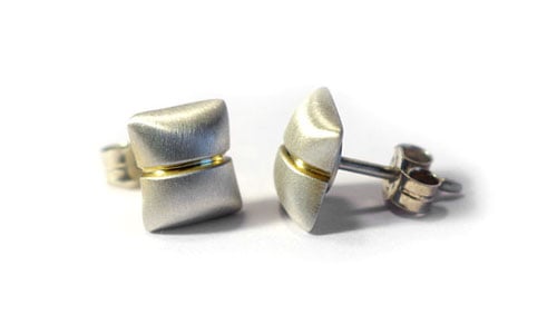 Image of Humbug Ear Studs With Groove